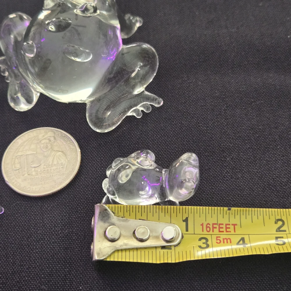 Glass Frog Set. Mom And 3 Little Babys
